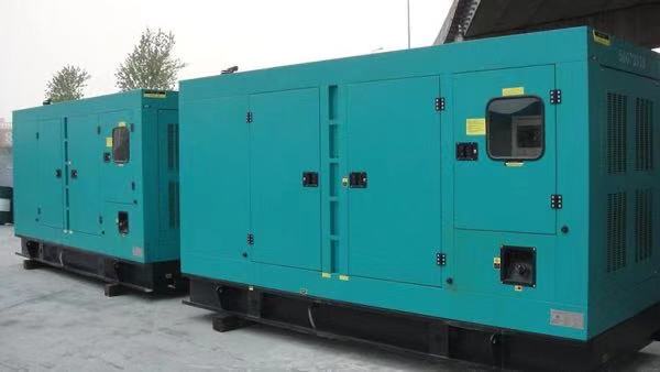 常州康明斯400kw大型柴油二手发电机组